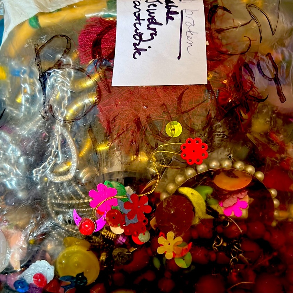 Bulk 5lb crafters lot of broken and repairables, some wearables all costume